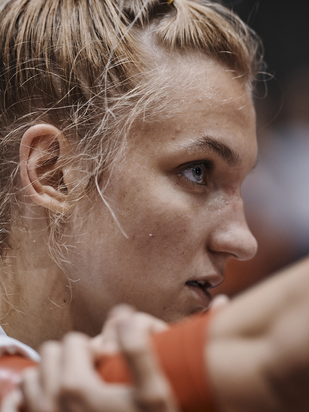 20250617_Ippongear_JudoWorldChampionships_Day05_b_mhaupt_2307 Judo athlete in quiet moment before competition - Budapest 2025 World Championships backstage